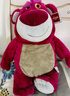 迪士尼（Disney）草莓熊毛绒玩具公仔抱枕情人节圣诞玩偶送女友生日礼物12号经典款 实拍图