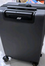 地平线8号（LEVEL8）行李箱男女密码学生登机箱20英寸旅行者系列经典PC万向轮拉杆箱黑 实拍图