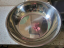 【不锈钢】和面盆厨房烘焙家用火锅盆洗菜打蛋汤锅盆醒面盆料理盆 34cm【热卖款】不锈钢和面盆 实拍图