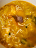 统一满汉大餐 御品老坛酸菜牛肉面 碗面 225g*1碗 方便面速食面泡面  实拍图