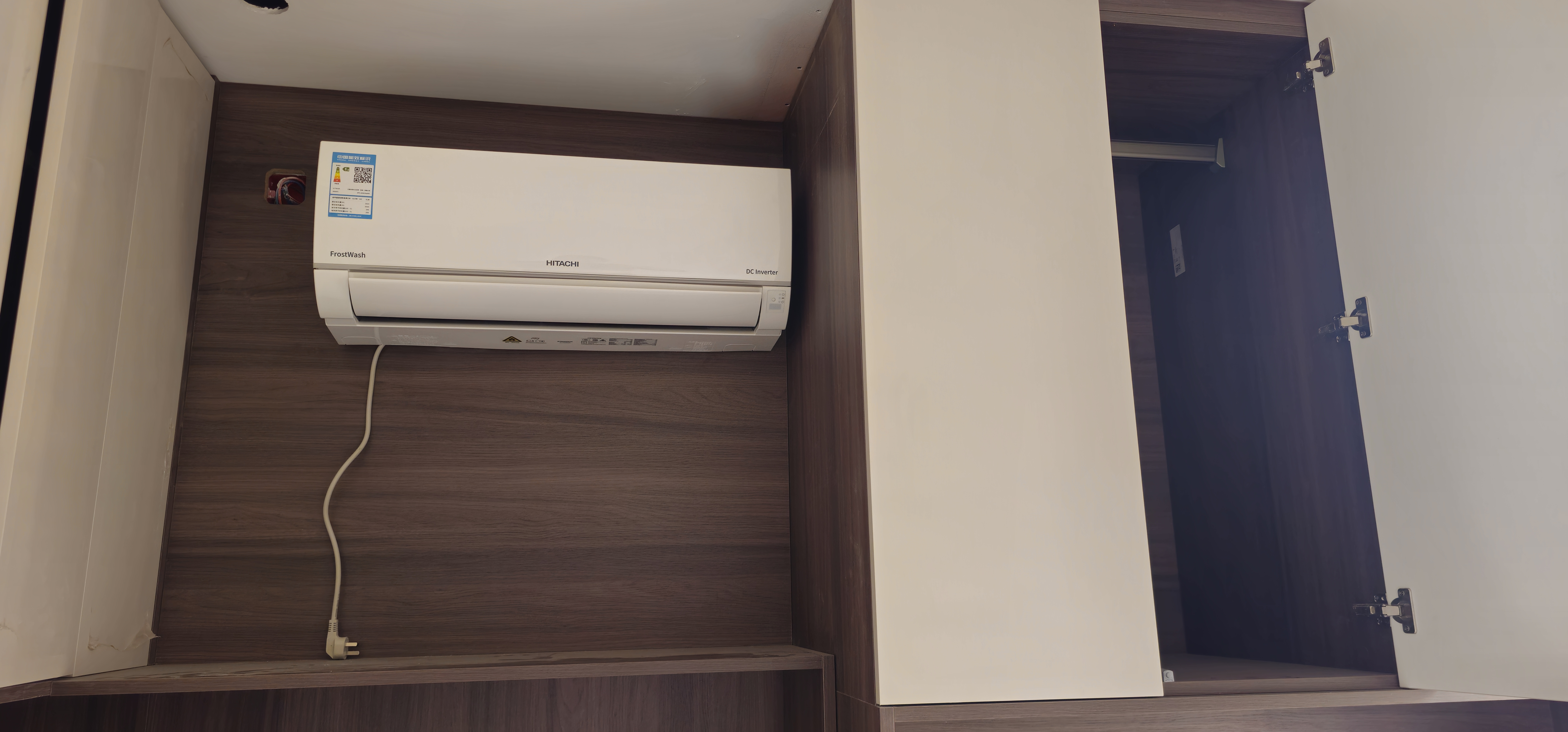 日立（HITACHI）白熊君DE 1.5匹新1级能效14-24㎡制冷面积变频冷暖健康风挂机国家补贴原装压缩机RAK/C-DE12PHCPC 实拍图