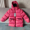 保姆鹅 儿童羽绒服宝宝中长款加厚冬季外套防风保暖白鸭绒冬装[NG2654] 石榴粉 150 实拍图