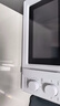 美的（Midea）家用小型快捷微波炉 双旋钮操控 一级能效五档火力 智能解冻360°旋转加热   M13J 乳白色 M13J 实拍图