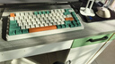 珂芝（KZZI）K75V2三模客制化机械键盘无线蓝牙有线电竞游戏家用办公82键RGB光PBT键帽Gasket时光机蓝莓静音轴 实拍图