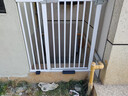 呵花楼梯口护栏婴儿童安全门栏围阳台栏杆宠物宝宝犬狗狗栅栏门免打孔 门+脚踏+加固槽 104-111cm 高105cm栏杆间隙 实拍图