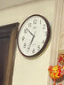 康巴丝（Compas）挂钟客厅 12英寸简约静音客厅石英钟表挂墙时钟 C2866 咖色30.5cm 实拍图