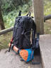 远行客登山包户外男女运动双肩包专业徒步露营背包防水旅游爬山旅行书包 黑色【配送防雨罩】 40L【悬浮背负】 实拍图