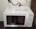 美的（Midea）快捷微波炉 家用小型 360°转盘加热 旋钮操控 易洁内胆（M1-L213B） 实拍图