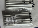 斑马牌（ZEBRA）0.4mm按动子弹头中性笔 彩色学生绘画签字笔标注填色手账笔水笔 JJS29-R1 白杆黑芯 5支装 实拍图