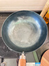 章丘铁锅正宗手工锻打铁锅无涂层物理不粘锅炒锅老式家用炒菜锅厨具轻音 标准版古法烤蓝（已干烧） 28cm 实拍图