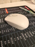 罗技（Logitech）M196 无线蓝牙鼠标 办公鼠标 笔记本商务办公家用 小巧便携 对称手型 珍珠白 实拍图