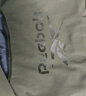Reebok锐步防泼水流浪饺子包 户外通勤旅行单肩斜挎包 可调肩带大容量 实拍图