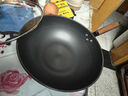 炊大皇炒锅铁锅健康0无涂层蜂窝纹32cm家用炒菜锅玄铁XT32CGH 实拍图
