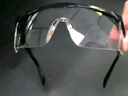 舜选A300-T护目镜工业切割防飞溅打磨防起雾花粉尘防护眼镜防风沙实验室骑车出行眼镜防紫外线1副 实拍图