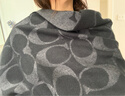 蔻驰（COACH）【品牌直供】男女同款经典LOGO印花C纹流苏绵羊毛围巾黑色CU807 实拍图