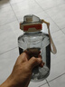 贝瑟斯水杯吨顿杯运动健身水壶 大容量水杯 夏季吸管杯塑料杯白色1600ml 实拍图