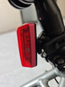 京东京造 W2智能感应自行车尾灯自行车灯后灯公路车夜骑行灯警示灯长方形 实拍图