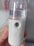 便携充电式纳米喷雾补水仪便携脸部保湿小型加湿器蒸脸器冷喷手持加湿美容 白色公仔款【公仔形象随机不支持指定】 实拍图