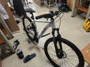 喜德盛（xds）喜德盛黑客380喜德盛黑客350山地自行车喜德盛自行车山地车喜德盛 黑客350|白/灰|2026款内走线 26寸x17寸|身高165-180cm 实拍图
