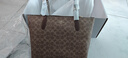 蔻驰（COACH）【品牌直供】女士大号大容量单肩手提托特包棕黄拼棕色CBT20 实拍图