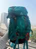 艾王（AIONE）热销专业户外登山双肩背包40升大容量男女轻便量化徒步旅行防泼水 浅绿色 (三代8109C) 35+5L（背负系统+送防雨罩） 实拍图