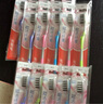 高露洁（Colgate）细毛护龈备长炭软毛成人牙刷12支家庭装款式颜色随机发货京东自营 实拍图