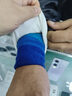 李宁（LI-NING）护腕男女专业运动扭伤防护篮球健身羽毛球擦汗高弹拉伸护手腕套 373蓝色 均码【一只装】 实拍图