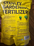 史丹利 氮肥花用通用家用花卉水溶肥有机种菜尿素肥料化肥蔬菜高氮2.5斤 实拍图