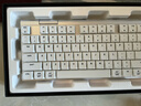 CHERRY樱桃 MX10.1 机械键盘 无线键盘 游戏键盘 RGB灯效 超薄机身 合金外壳 银色 矮红轴 实拍图