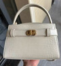 CHARLES&KEITH鳄鱼纹凯莉包手提斜挎婚包包女包生日礼物CK2-50270880-1 Ivory象牙色 S 实拍图