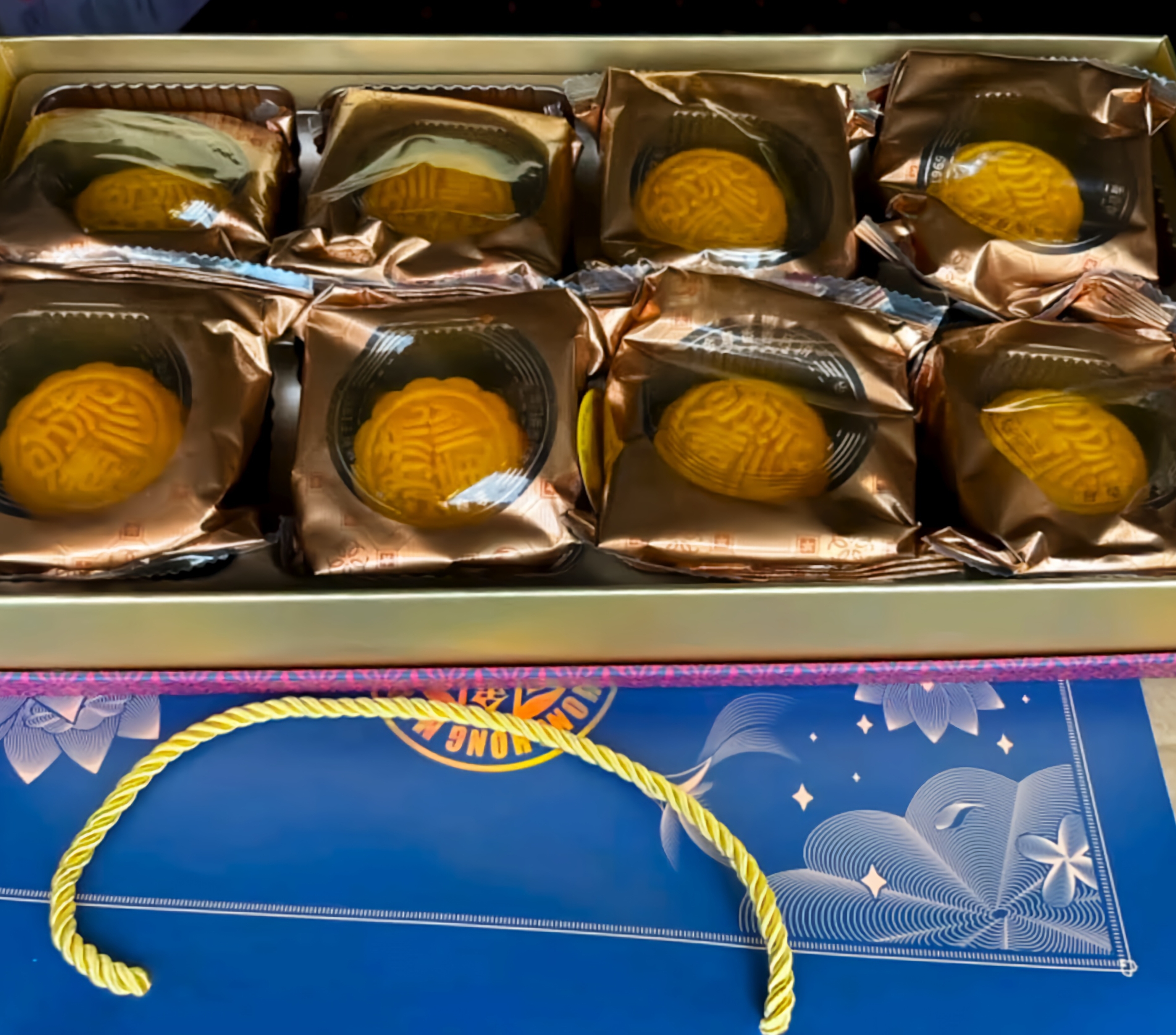 金尊流心奶黄8饼400g月饼礼盒【送礼品袋】中秋送礼广式企业团购福利 实拍图