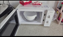 美的（Midea）快捷微波炉 家用小型 360°转盘加热 旋钮操控 易洁内胆（M1-L213B） 实拍图
