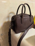裘真【明星推荐】宽宽包植鞣牛皮休闲斜挎包手提保龄球包女 咖啡色 实拍图