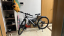 金武端自行车成人山地车公路赛车单车骑行变速超轻越野中学生初中青少年 顶配版-辐条轮-黑白色 26寸21速 实拍图
