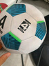 得力（deli）4号足球儿童青少年学生训练比赛PVC机缝耐磨弹力考试足球 实拍图