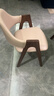 源氏木语纯实木餐椅时尚布艺设计办公椅书椅现代简约休闲椅子 (黑胡桃木)0.53米扶手椅(奶茶色) 530*550*800mm 实拍图