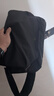 光影行星（GYXX）阿波罗X1磁吸扣斜挎包男士通勤单肩背包机能大容量邮差电脑包 逐影黑-中号【装13-14寸电脑】 可扩展 实拍图