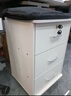 宜造（YIZAO）文件柜办公室带锁抽屉柜移动柜子收纳桌下储物柜木质矮柜小柜子 【三抽滑轮款】暖白色37cm 实拍图