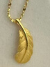 周生生羽毛黄金吊坠 足金挂坠女不含项链 生日礼物86820P计价2.2克 实拍图