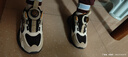 鸿星尔克（ERKE）童鞋童中性儿童晨星IP款旋钮扣缓震休闲运动鞋正黑/浅亚麻33 实拍图