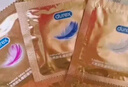 杜蕾斯（durex）避孕套超薄金至润三合一16只宽度52mm安全套超薄玻尿酸避孕套 实拍图