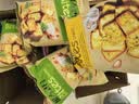 乐天 （LOTTE）非油炸蒜香味烤面包片70g袋装休闲酥脆韩国进口零食烤馍片 实拍图