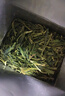 西湖牌2025新茶上市绿茶优选雨前浓香龙井茶传统纸包春茶200g自己喝 实拍图