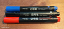 得力(deli)快干油性记号笔 物流用大头笔马克笔 10支/盒(7黑2蓝1红)33187 办公用品 实拍图