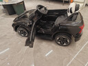 星辰皓奥迪儿童电动车四驱汽车遥控四轮宝宝玩具车可坐人童车RSGT 黑色+四驱+遥控+摇摆+皮座+软轮 实拍图