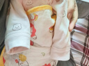 爱贝迪拉（AIBEDILA）婴儿襁褓巾新生儿产房抱被宝宝纯棉防惊跳安抚睡袋包单2条装 实拍图