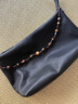 裘真【明星同款】植鞣牛皮羊皮双耳hobo单肩斜挎大容量包包女 黑色-(牛皮） 实拍图