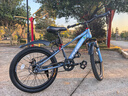 凤凰山地自行车男女变速山地车碟刹青少年儿童自行车学生单车 星际 蓝灰【单速+辐条轮】 20寸【适合125-160cm】 实拍图