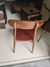 远舰全实木椅子餐椅家用靠背椅中古风原木风奶油风书桌椅简约餐桌椅子 胡桃木色+纯实木凹印座板 全实木 1把（整装发货免安装 两把起发） 实拍图