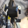 闪魔电动车手机支架摩托车电瓶车手机支架山地自行车手机支架防震适用外卖快递骑行手小牛九号爱玛雅迪 「后视镜款」一键锁死-单手取放-骑行0抖动 实拍图